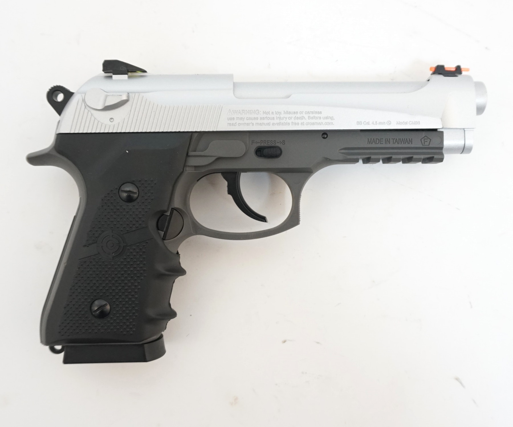 Пневматический пистолет Crosman CM9B Mako 4,5 мм