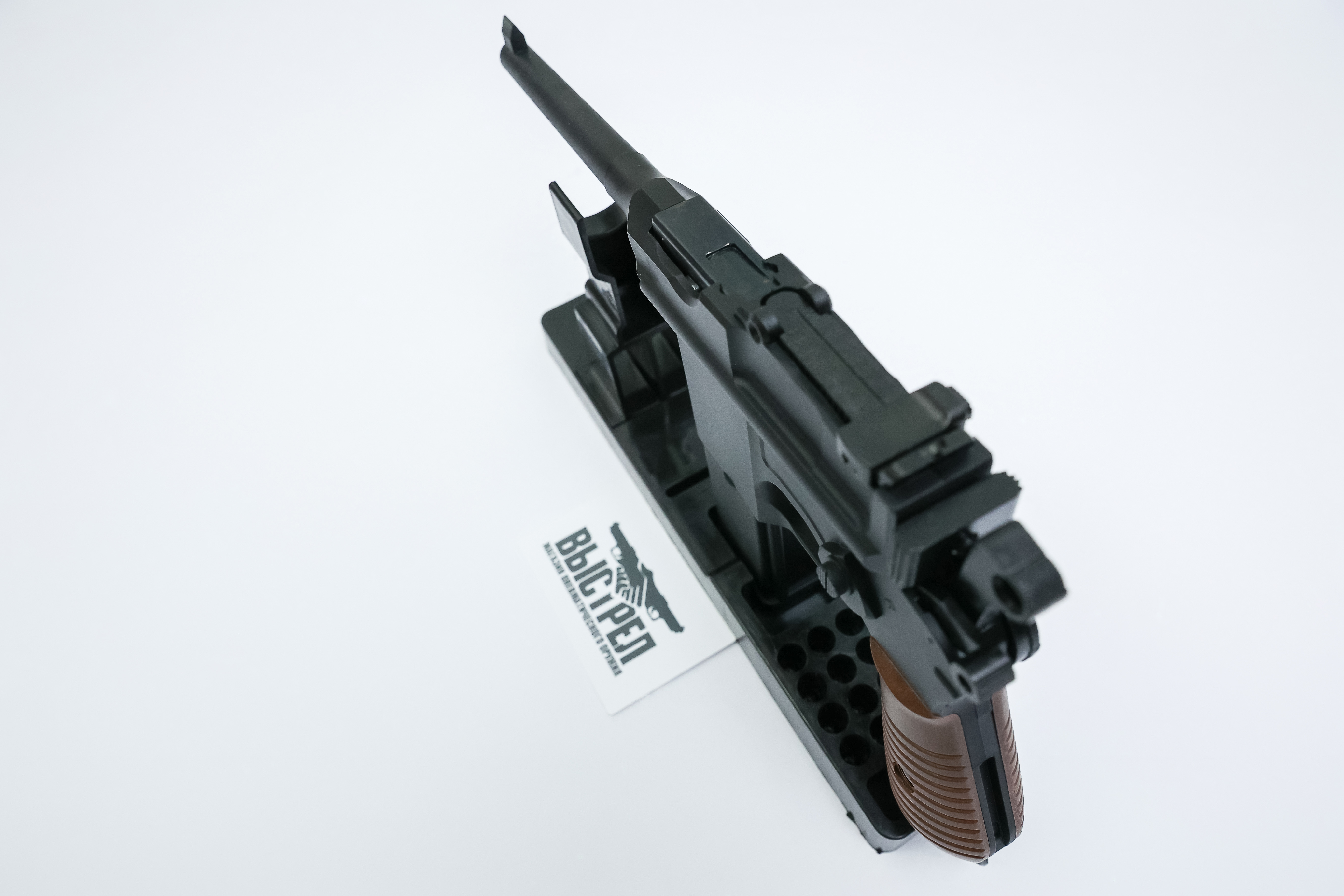 Пневматический пистолет Umarex Legends C96 4,5 мм