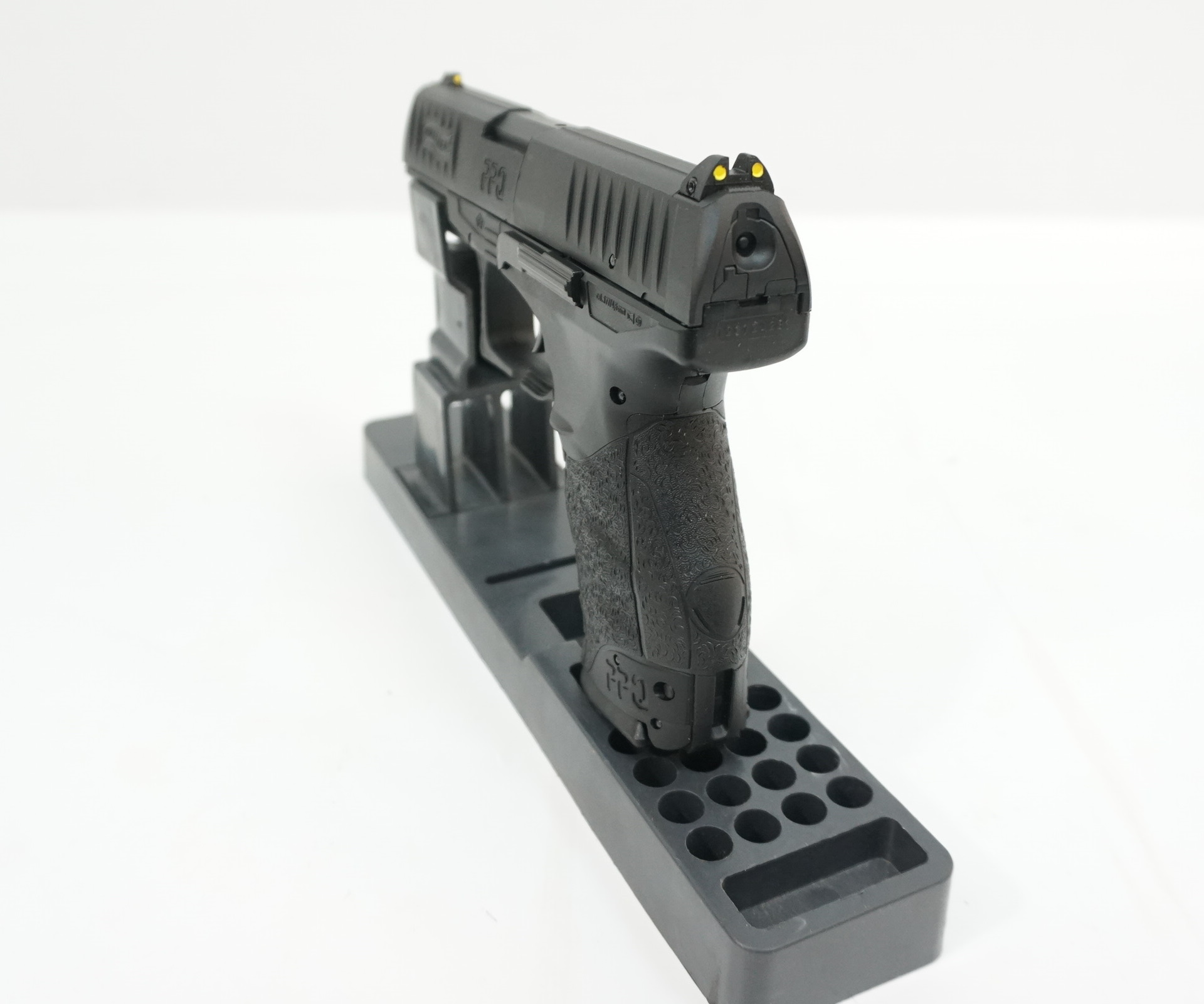 Пневматический пистолет Umarex Walther PPQ 4,5 мм